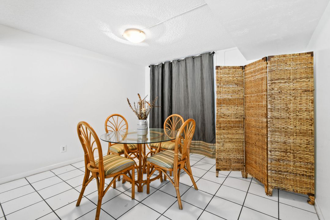 For Rent: $4,500 (2 beds, 2 baths, 1500 Square Feet)