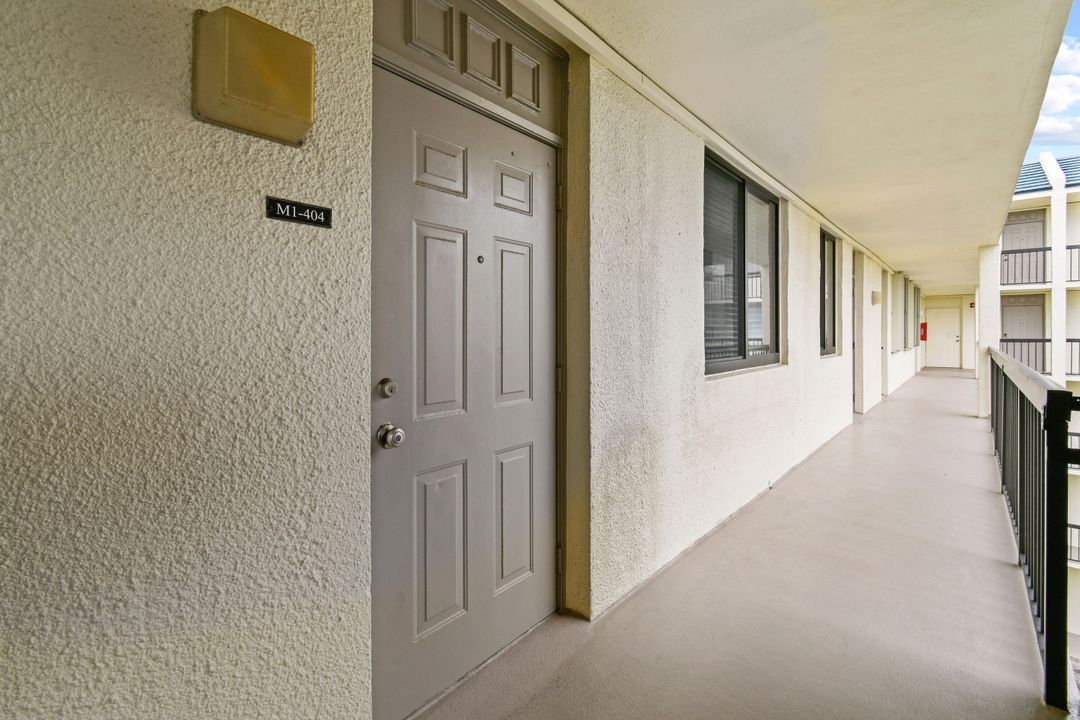 For Rent: $4,500 (2 beds, 2 baths, 1500 Square Feet)