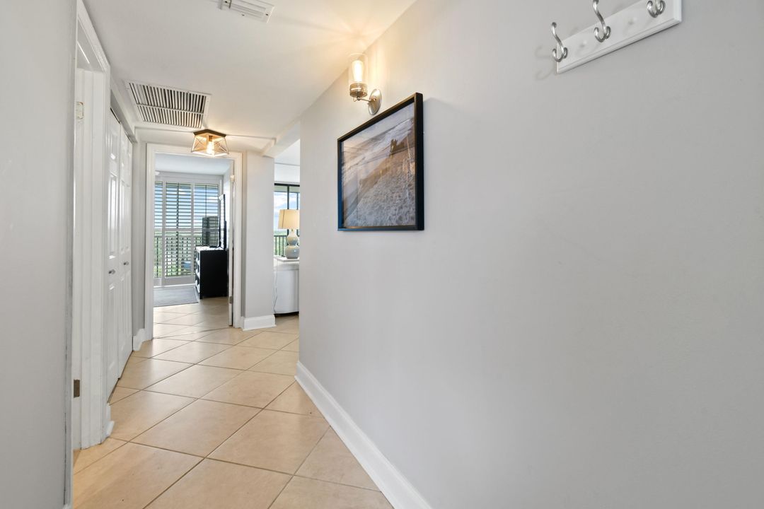 For Rent: $4,500 (2 beds, 2 baths, 1500 Square Feet)