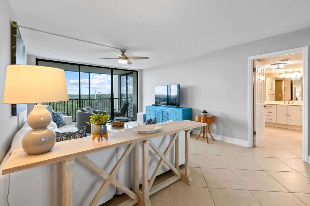 For Rent: $4,500 (2 beds, 2 baths, 1500 Square Feet)