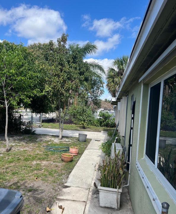 Active With Contract: $475,000 (0 beds, 0 baths, 1426 Square Feet)