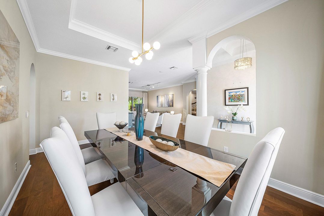 For Sale: $1,625,000 (4 beds, 3 baths, 3368 Square Feet)