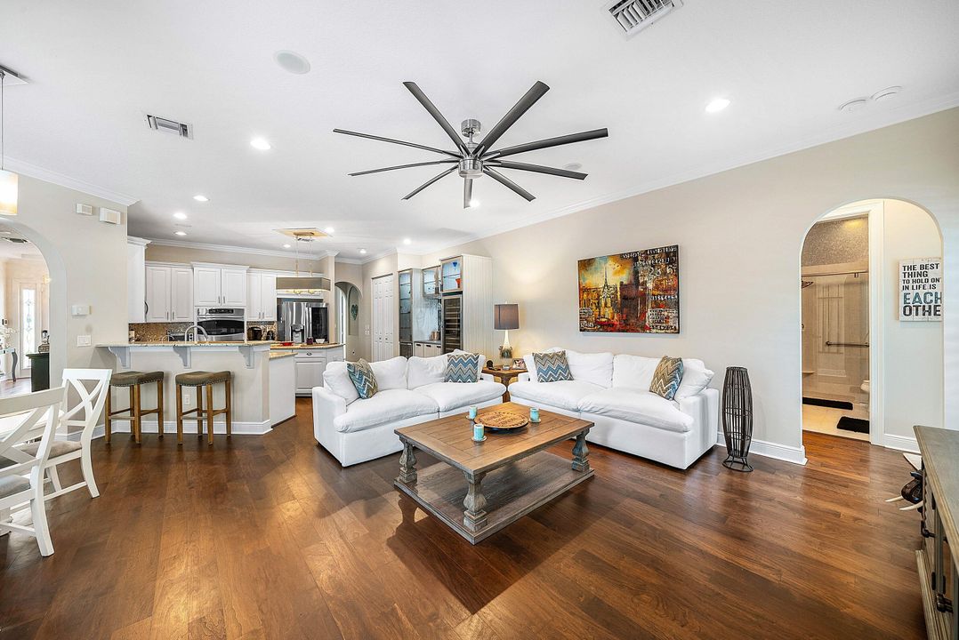 For Sale: $1,625,000 (4 beds, 3 baths, 3368 Square Feet)