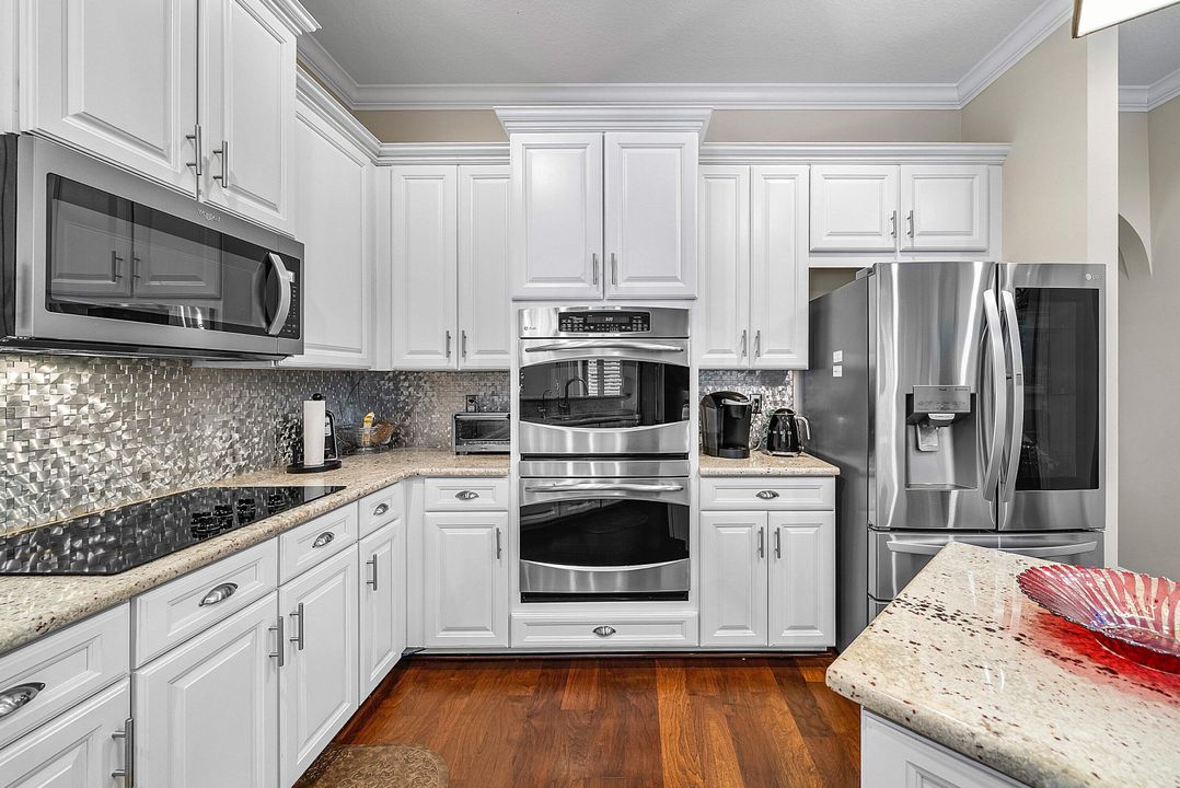 For Sale: $1,625,000 (4 beds, 3 baths, 3368 Square Feet)