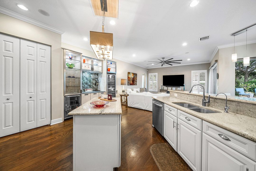 For Sale: $1,625,000 (4 beds, 3 baths, 3368 Square Feet)