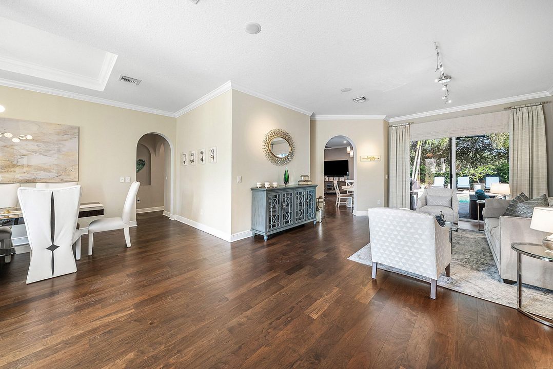 For Sale: $1,625,000 (4 beds, 3 baths, 3368 Square Feet)