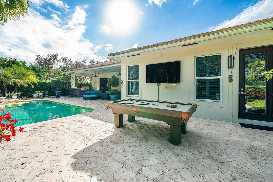 For Sale: $1,625,000 (4 beds, 3 baths, 3368 Square Feet)