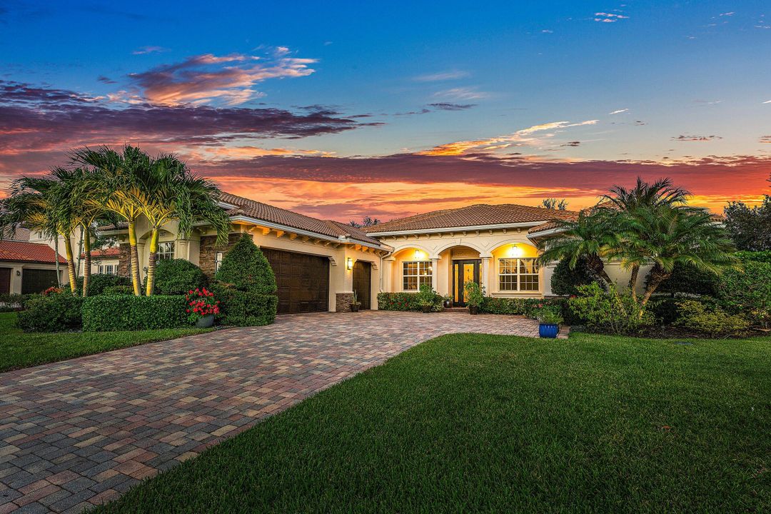 For Sale: $1,625,000 (4 beds, 3 baths, 3368 Square Feet)