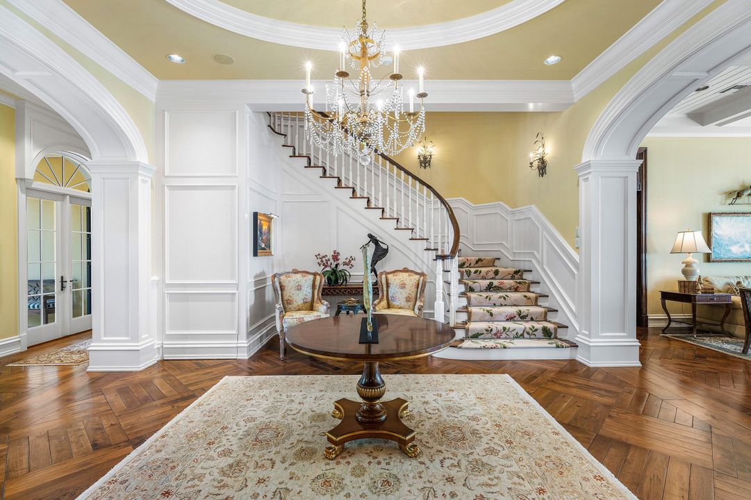 На продажу: $42,000,000 (8 спален, 8 ванн, 11096 Квадратных фут)