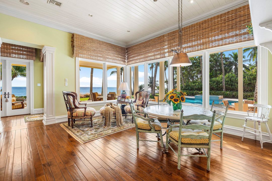 На продажу: $42,000,000 (8 спален, 8 ванн, 11096 Квадратных фут)