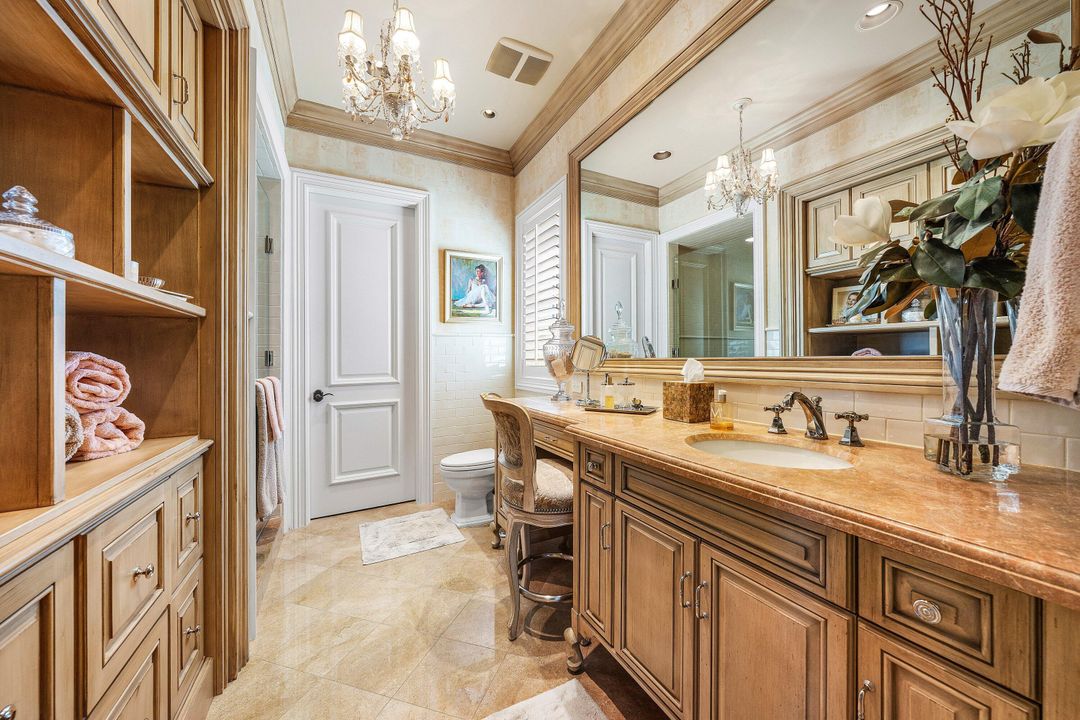 На продажу: $42,000,000 (8 спален, 8 ванн, 11096 Квадратных фут)