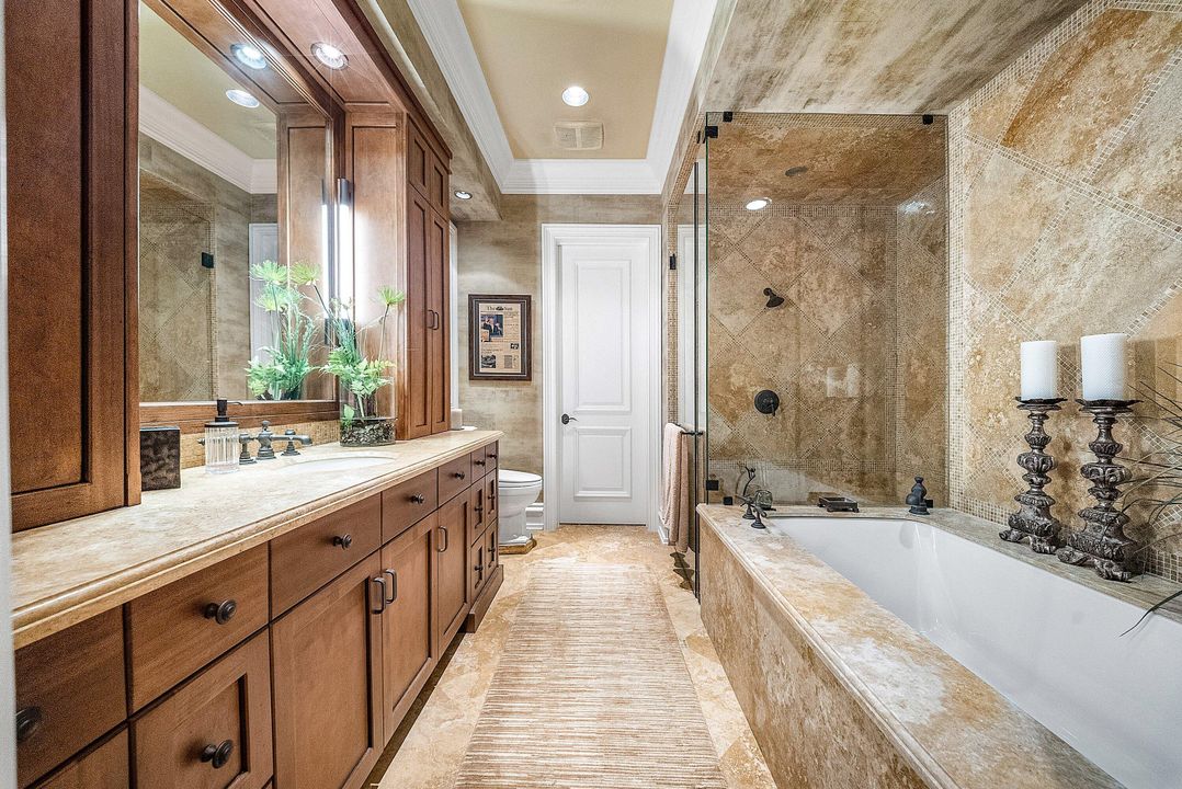 На продажу: $42,000,000 (8 спален, 8 ванн, 11096 Квадратных фут)