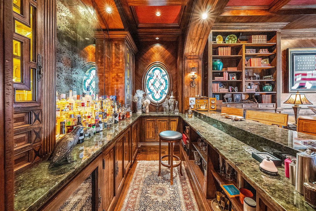 На продажу: $42,000,000 (8 спален, 8 ванн, 11096 Квадратных фут)