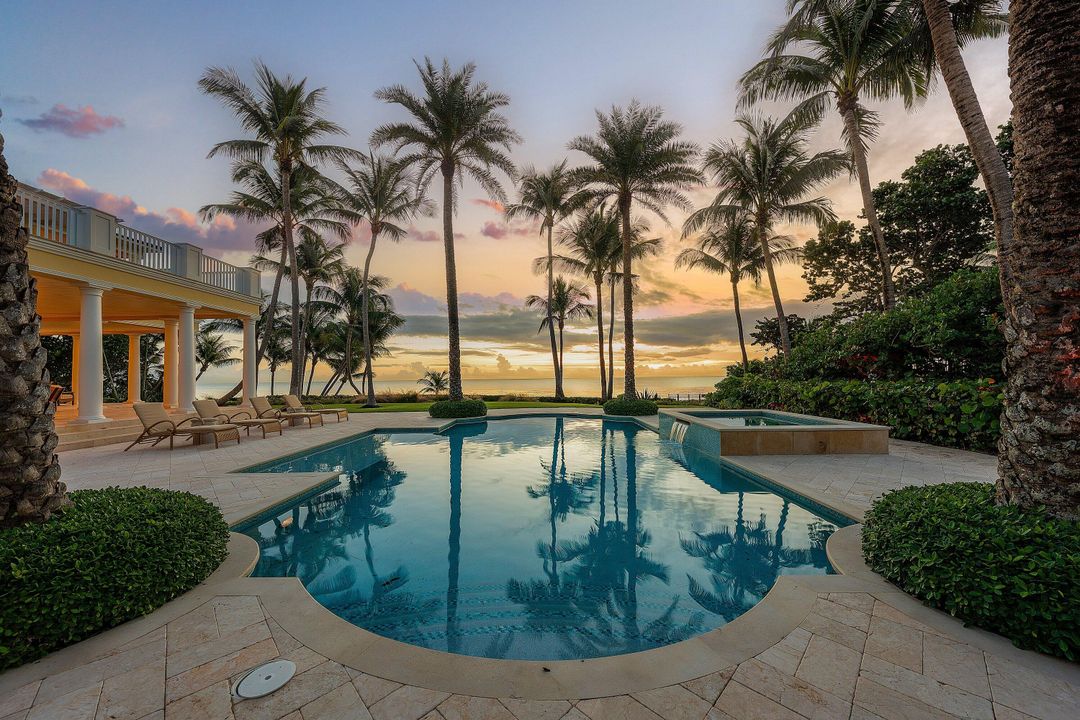 На продажу: $42,000,000 (8 спален, 8 ванн, 11096 Квадратных фут)