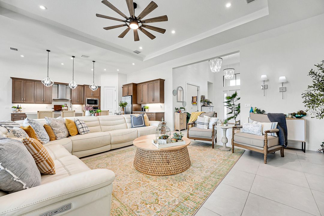 待售: $899,900 (3 贝兹, 3 浴室, 2586 平方英尺)