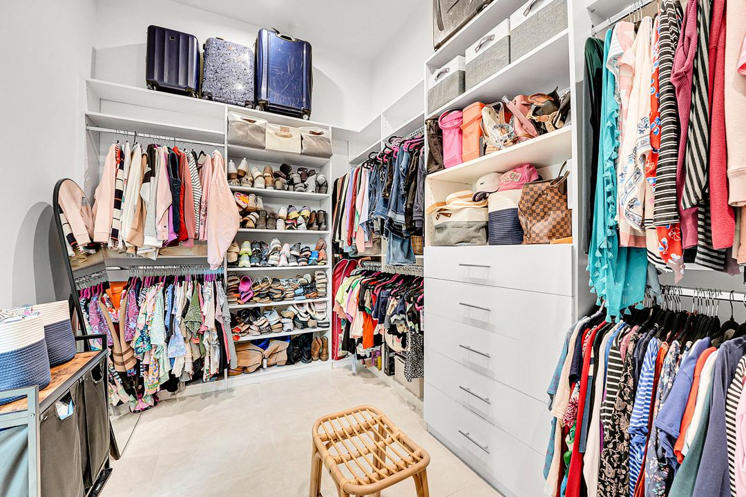 待售: $899,900 (3 贝兹, 3 浴室, 2586 平方英尺)