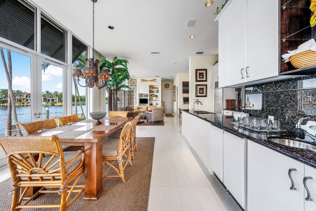 На продажу: $42,000,000 (8 спален, 8 ванн, 11096 Квадратных фут)