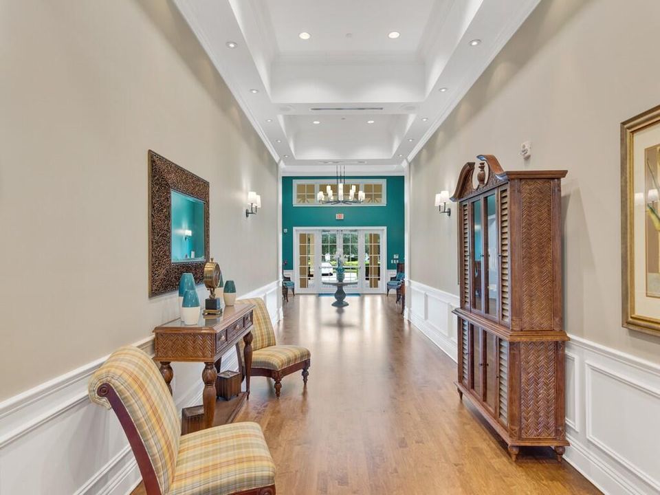 For Sale: $349,900 (2 beds, 2 baths, 1544 Square Feet)