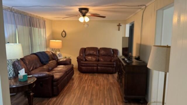 На продажу: $215,000 (3 спален, 2 ванн, 1180 Квадратных фут)