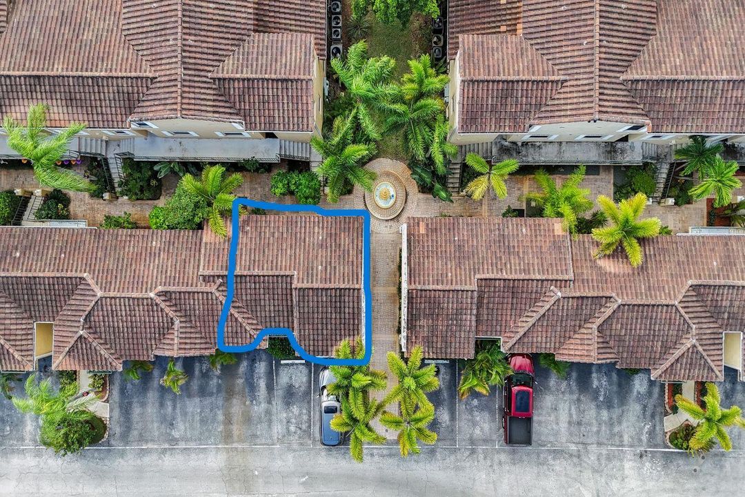 En Venta: $315,000 (2 camas, 2 baños, 1111 Pies cuadrados)