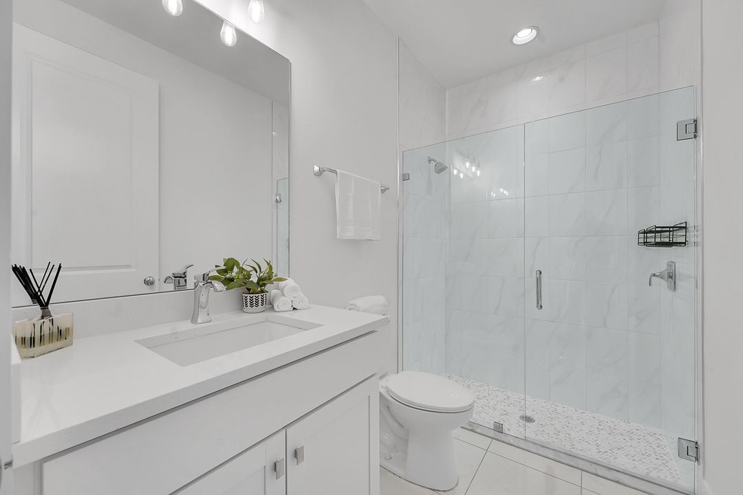 En Venta: $890,000 (3 camas, 3 baños, 2252 Pies cuadrados)