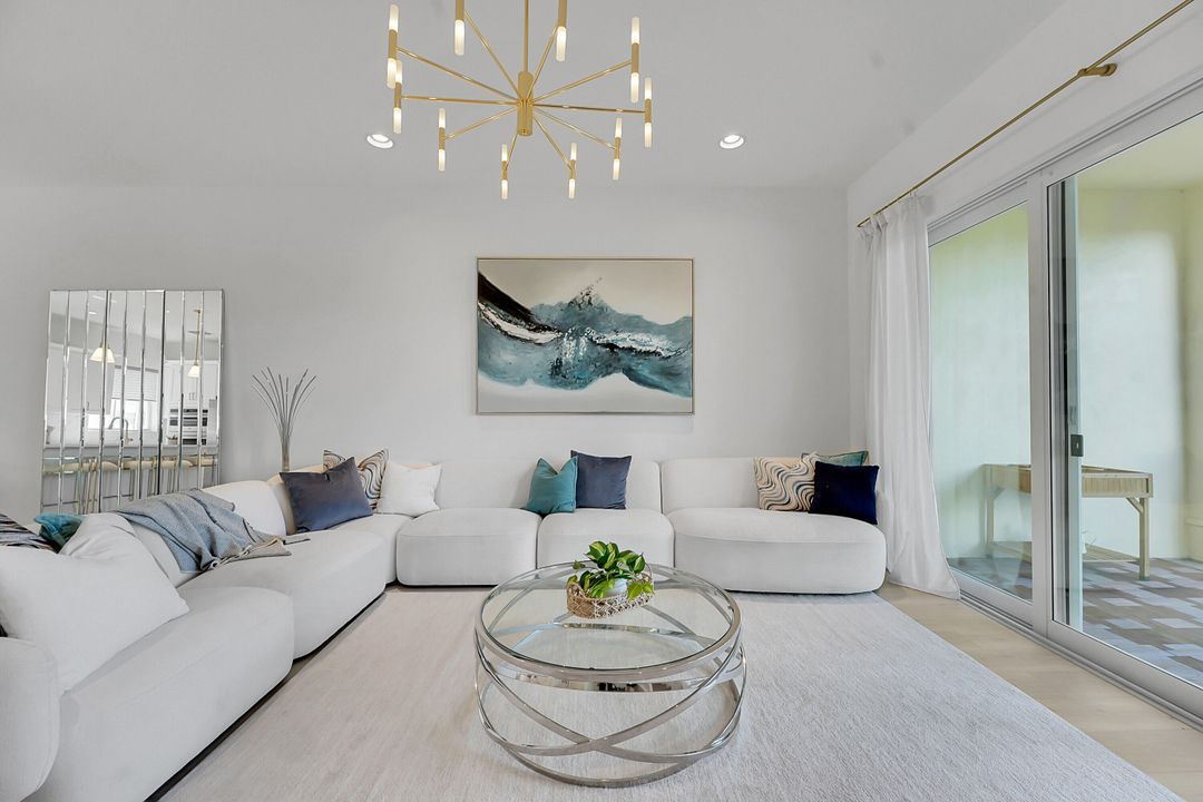 En Venta: $890,000 (3 camas, 3 baños, 2252 Pies cuadrados)