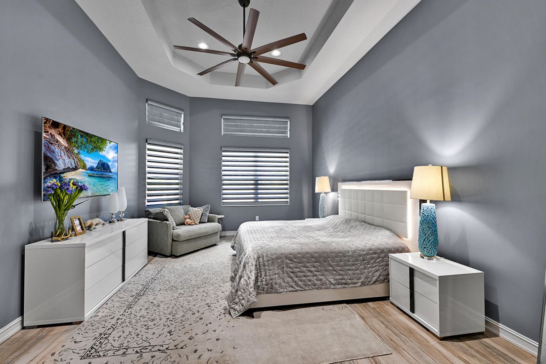 出租: $14,500 (5 贝兹, 4 浴室, 4248 平方英尺)