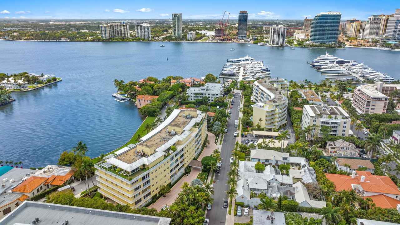 En Venta: $6,495,000 (3 camas, 4 baños, 3232 Pies cuadrados)