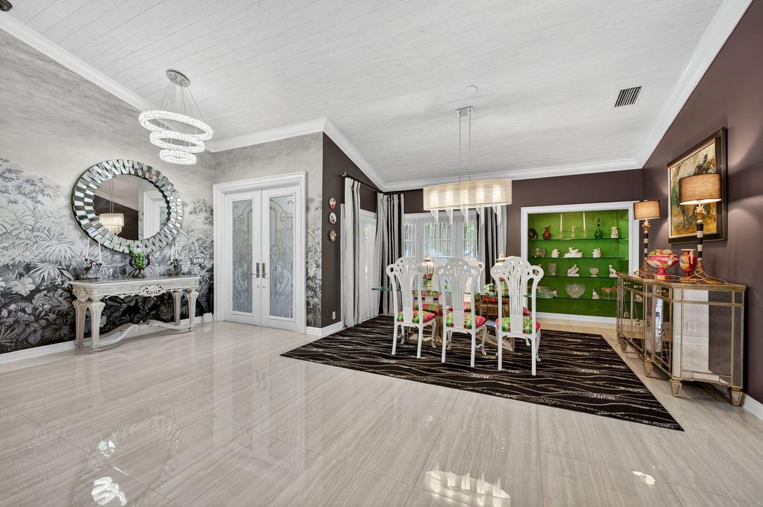 Active With Contract: $2,150,000 (4 beds, 4 baths, 3554 Square Feet)