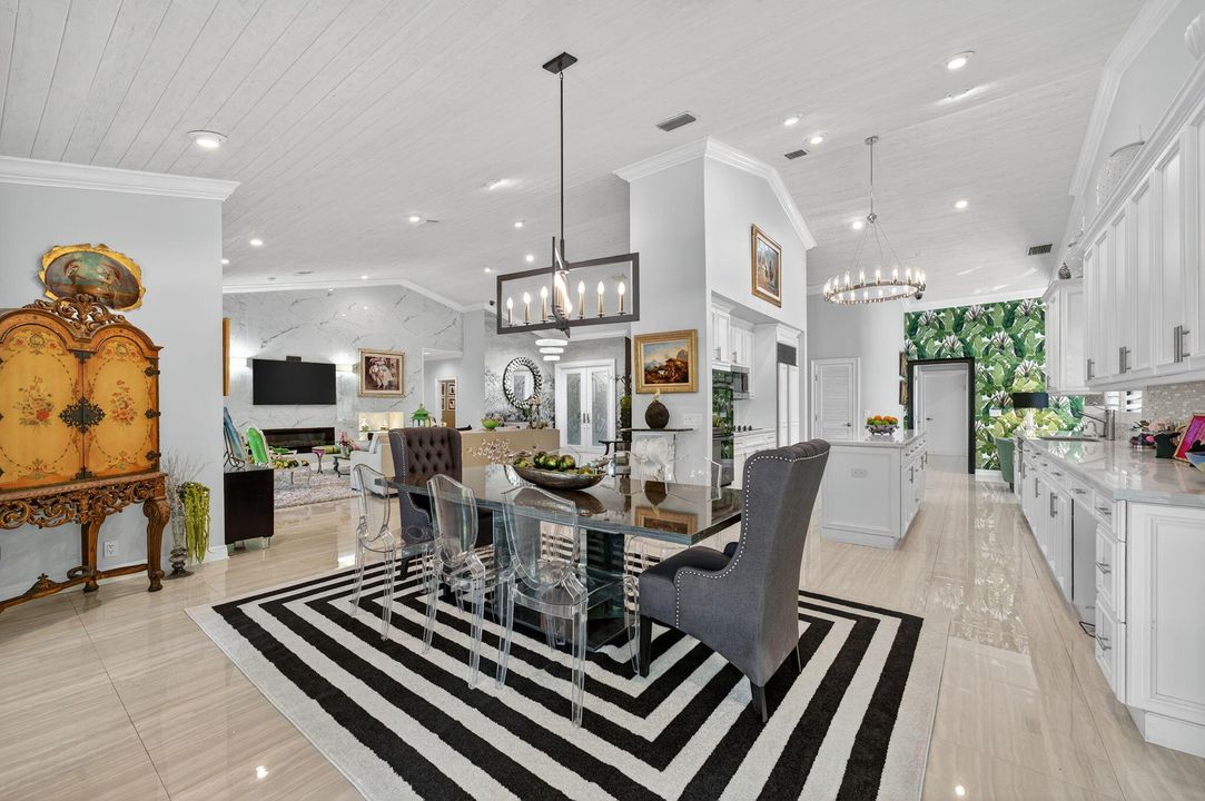 Active With Contract: $2,150,000 (4 beds, 4 baths, 3554 Square Feet)