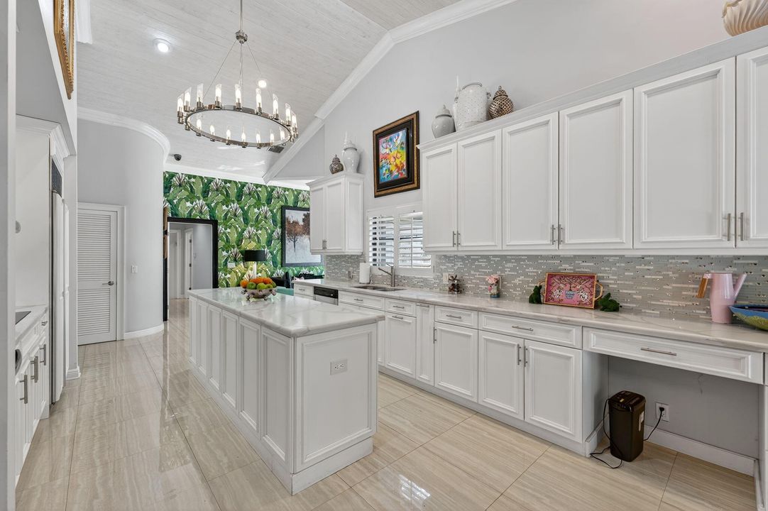 Active With Contract: $2,150,000 (4 beds, 4 baths, 3554 Square Feet)