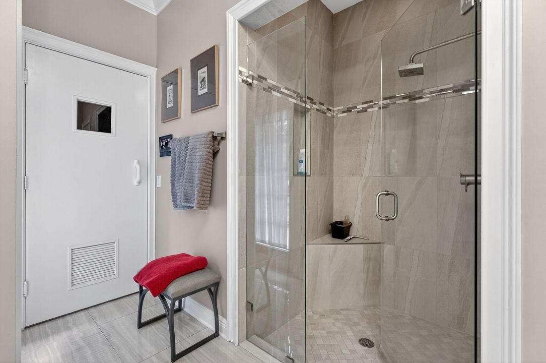 Active With Contract: $2,150,000 (4 beds, 4 baths, 3554 Square Feet)