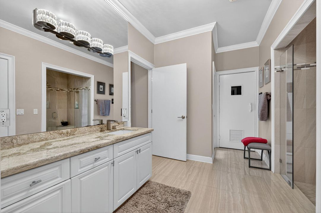 Active With Contract: $2,150,000 (4 beds, 4 baths, 3554 Square Feet)