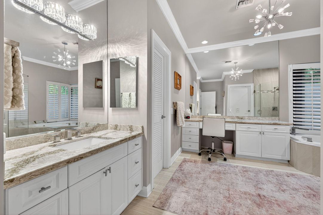 Active With Contract: $2,150,000 (4 beds, 4 baths, 3554 Square Feet)