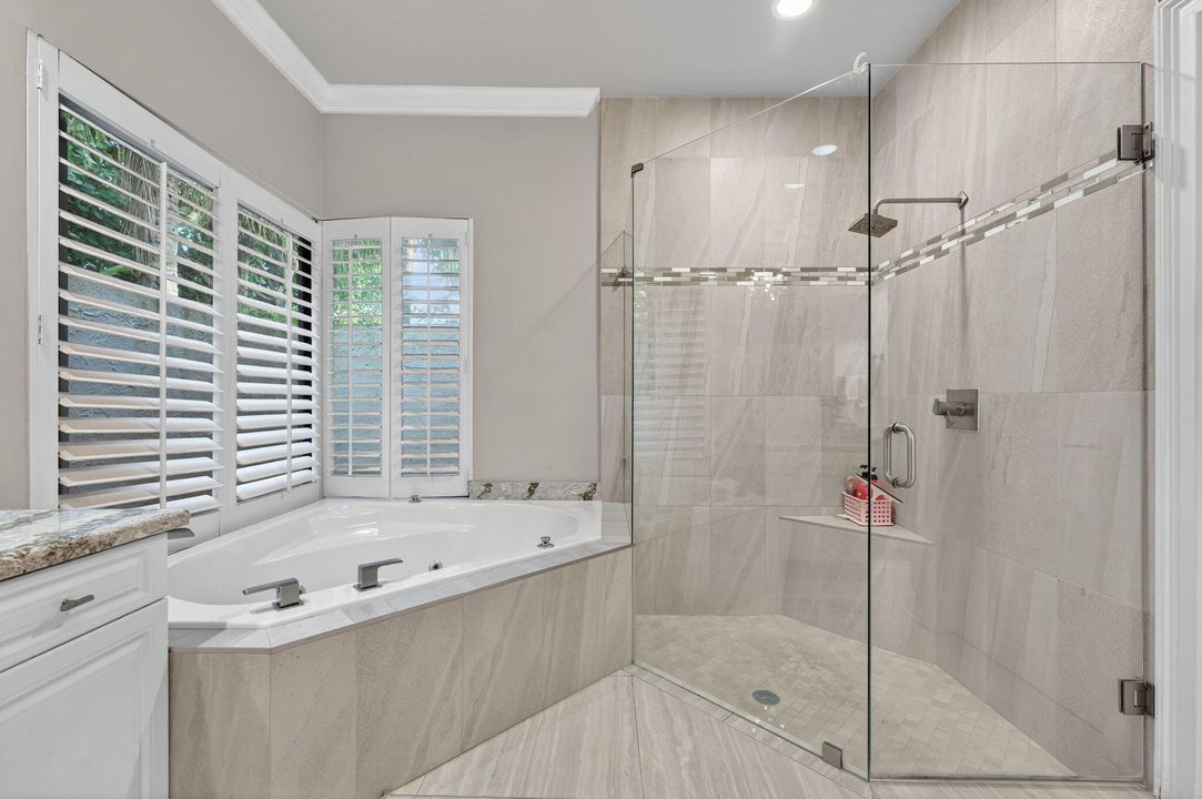 Active With Contract: $2,150,000 (4 beds, 4 baths, 3554 Square Feet)