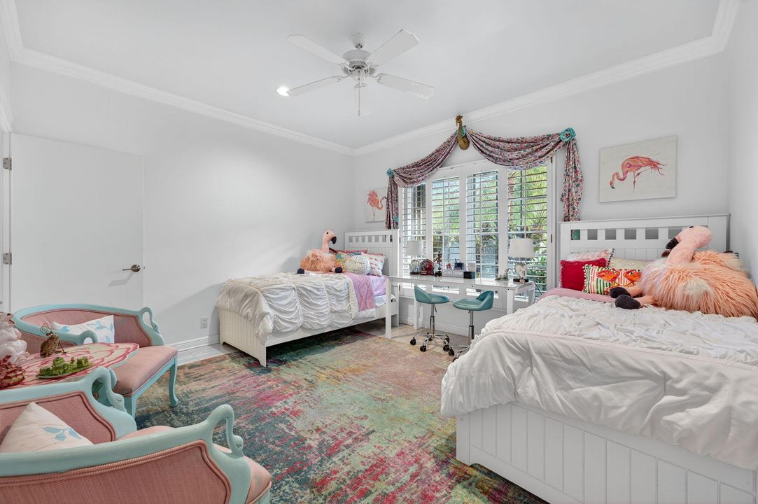 Active With Contract: $2,150,000 (4 beds, 4 baths, 3554 Square Feet)