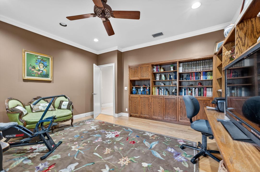 Active With Contract: $2,150,000 (4 beds, 4 baths, 3554 Square Feet)