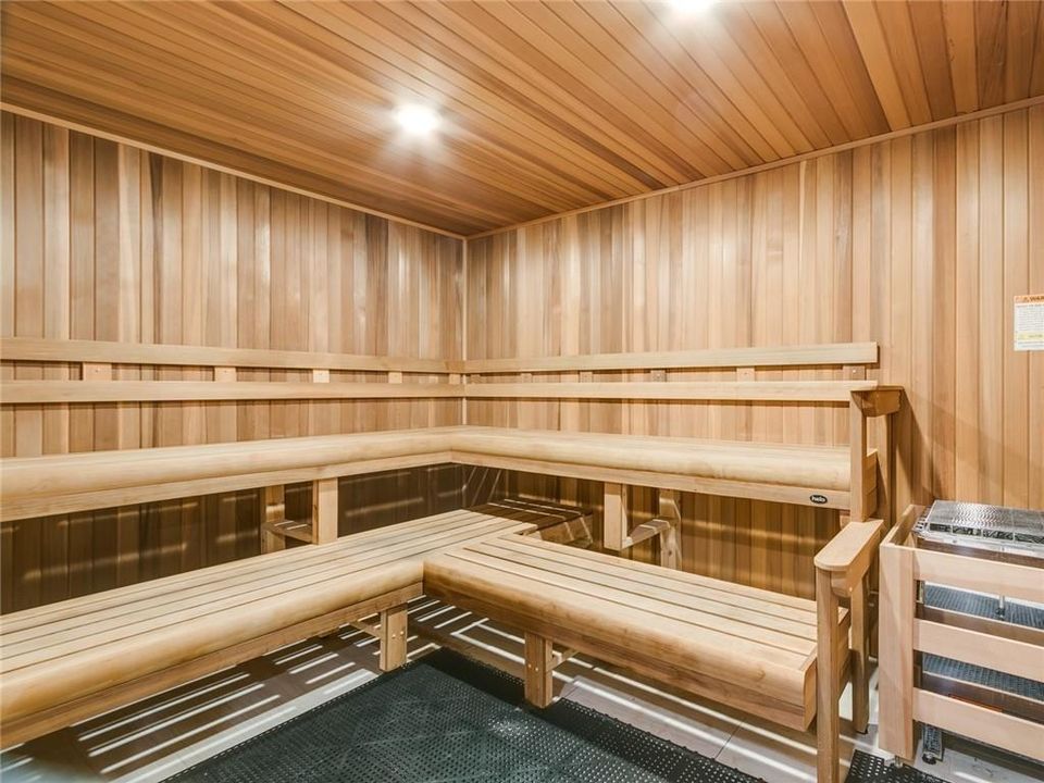 待售: $1,060,000 (2 贝兹, 2 浴室, 1151 平方英尺)