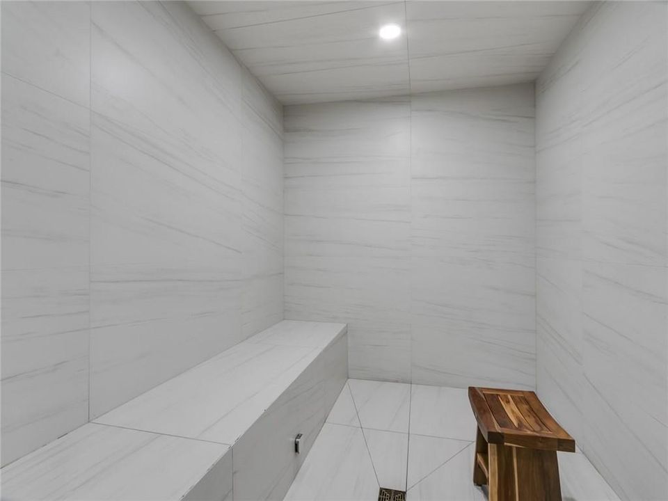 待售: $1,060,000 (2 贝兹, 2 浴室, 1151 平方英尺)