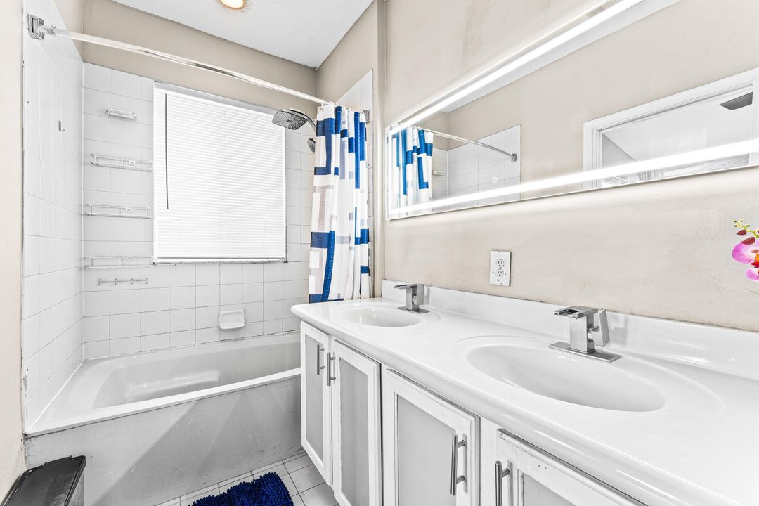 En Venta: $299,000 (3 camas, 2 baños, 1482 Pies cuadrados)