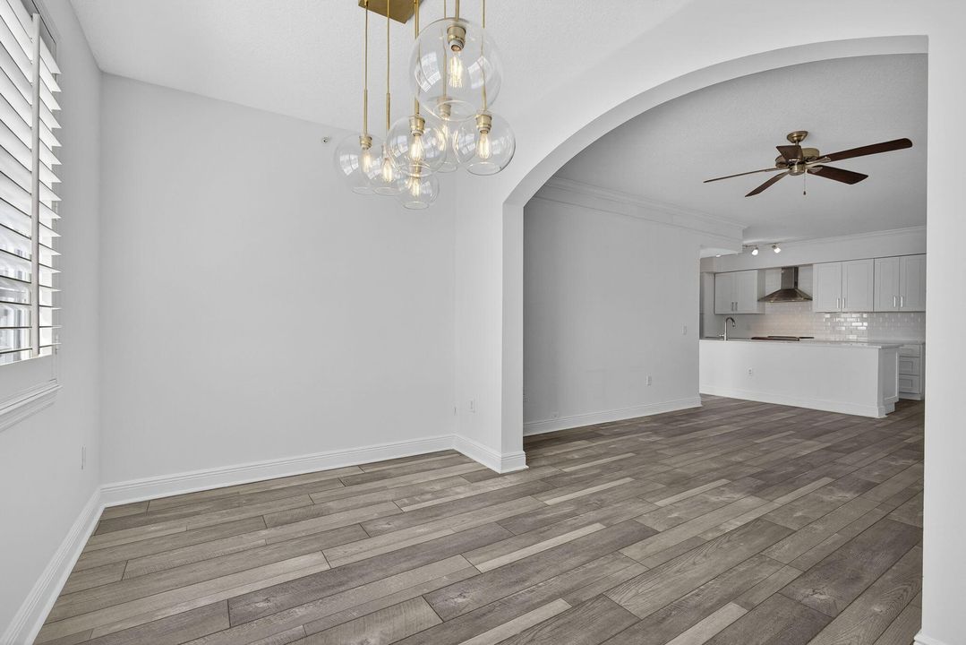 出租: $3,300 (3 贝兹, 2 浴室, 1338 平方英尺)