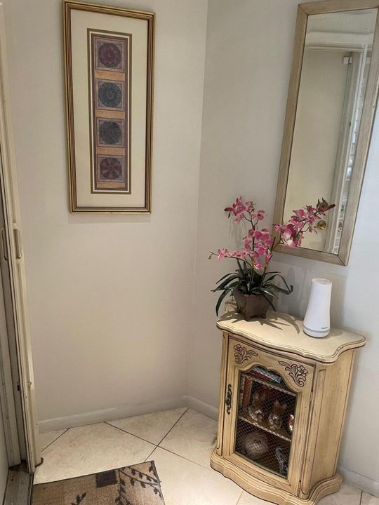 For Sale: $425,000 (2 beds, 2 baths, 1344 Square Feet)