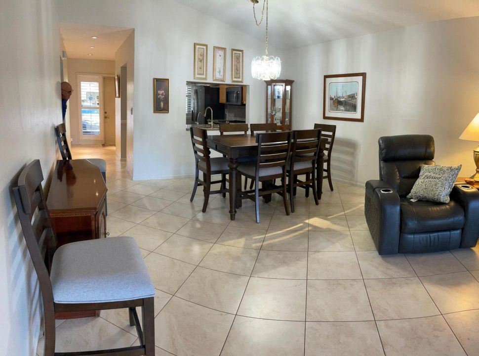 For Sale: $425,000 (2 beds, 2 baths, 1344 Square Feet)