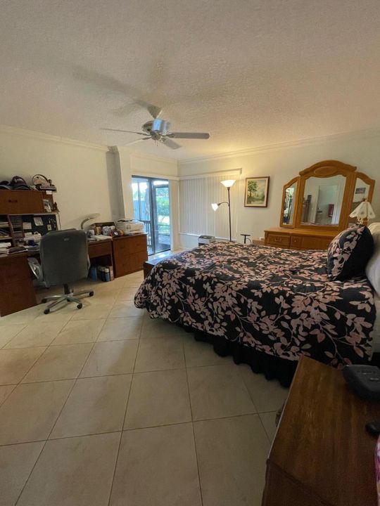 For Sale: $425,000 (2 beds, 2 baths, 1344 Square Feet)