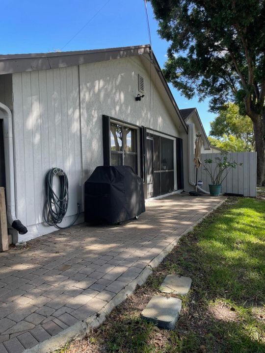 For Sale: $425,000 (2 beds, 2 baths, 1344 Square Feet)