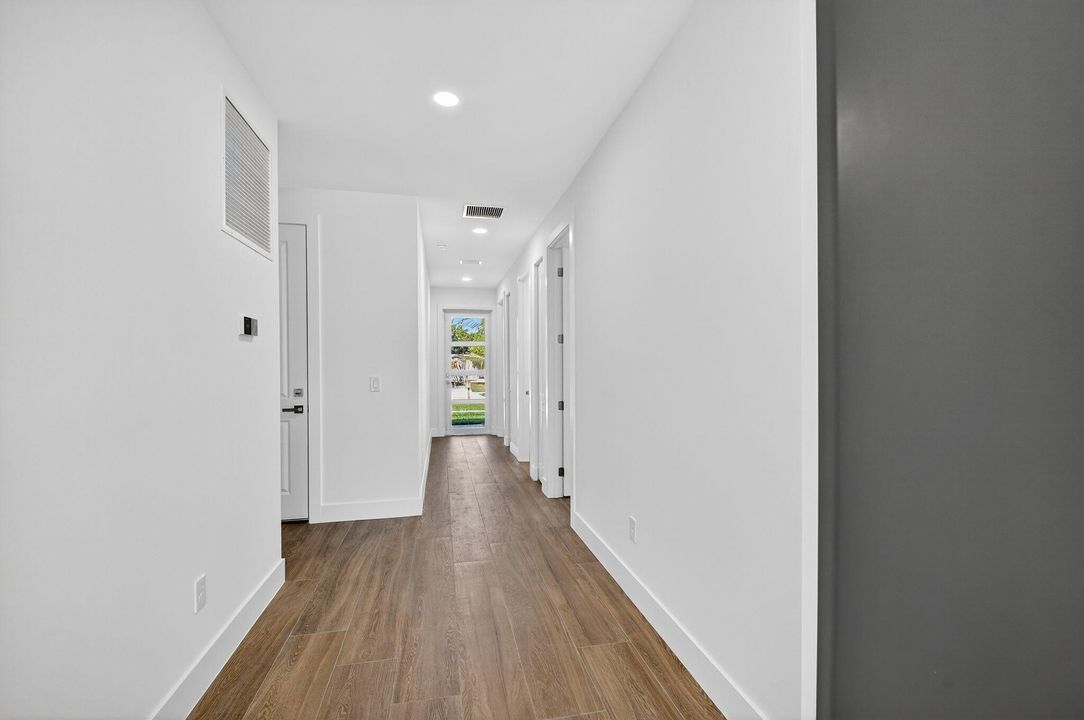 Active With Contract: $799,000 (4 beds, 3 baths, 2161 Square Feet)