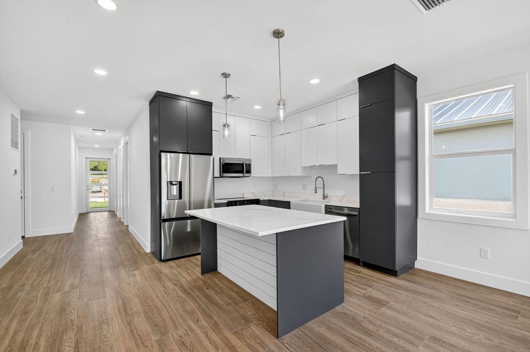 Active With Contract: $799,000 (4 beds, 3 baths, 2161 Square Feet)