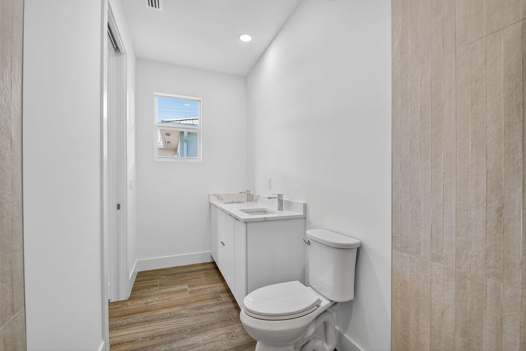 Active With Contract: $799,000 (4 beds, 3 baths, 2161 Square Feet)