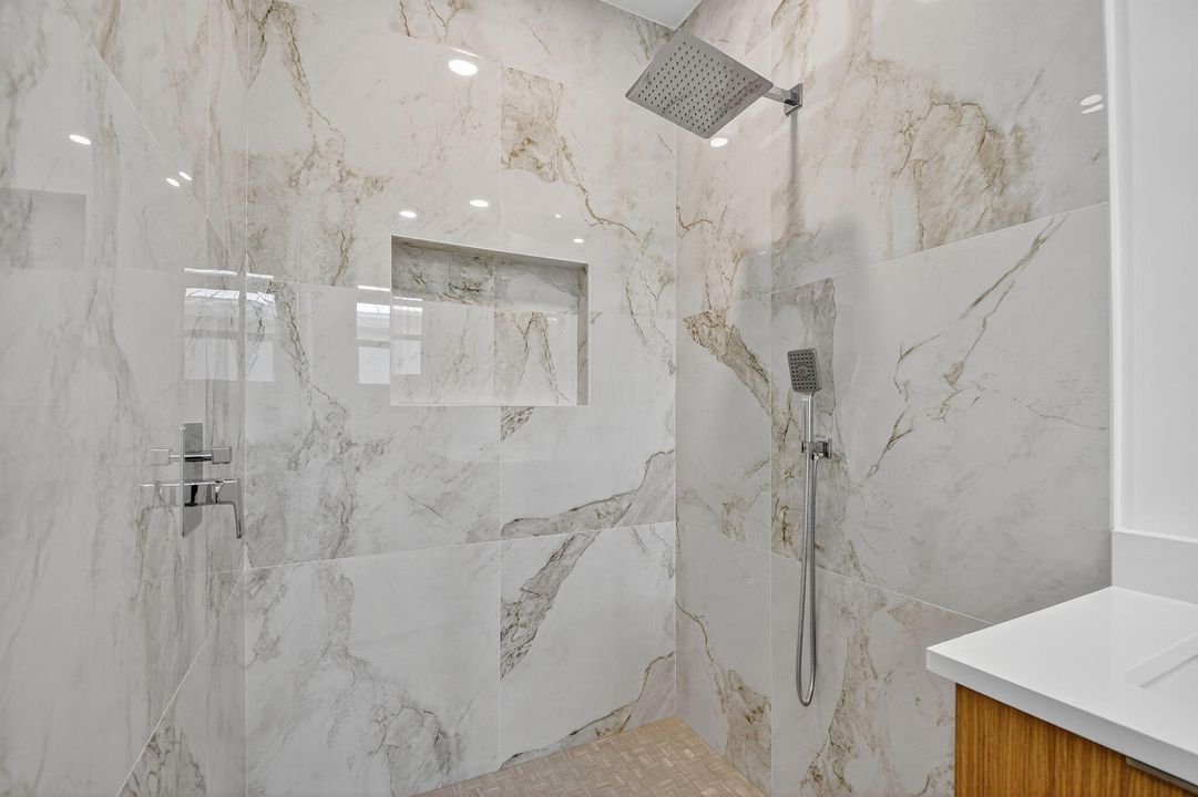 Active With Contract: $799,000 (4 beds, 3 baths, 2161 Square Feet)