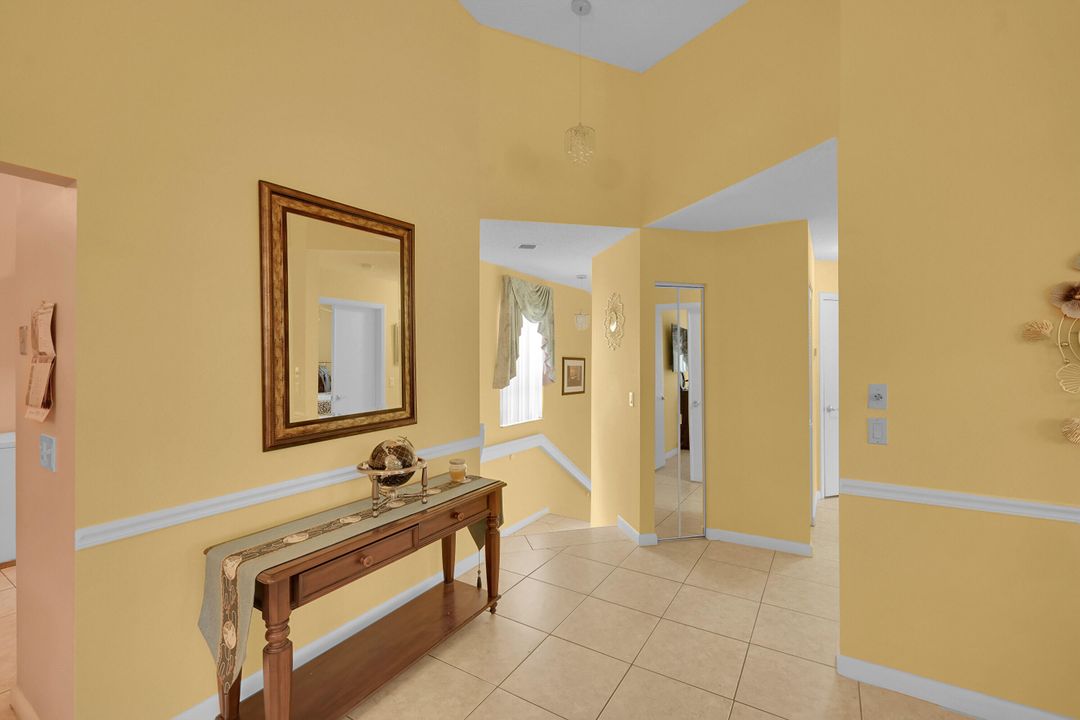 For Sale: $215,000 (3 beds, 2 baths, 1692 Square Feet)